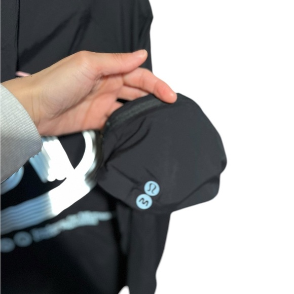 Lululemon x Madhappy Packable Running Jacket - Picture 5 of 7